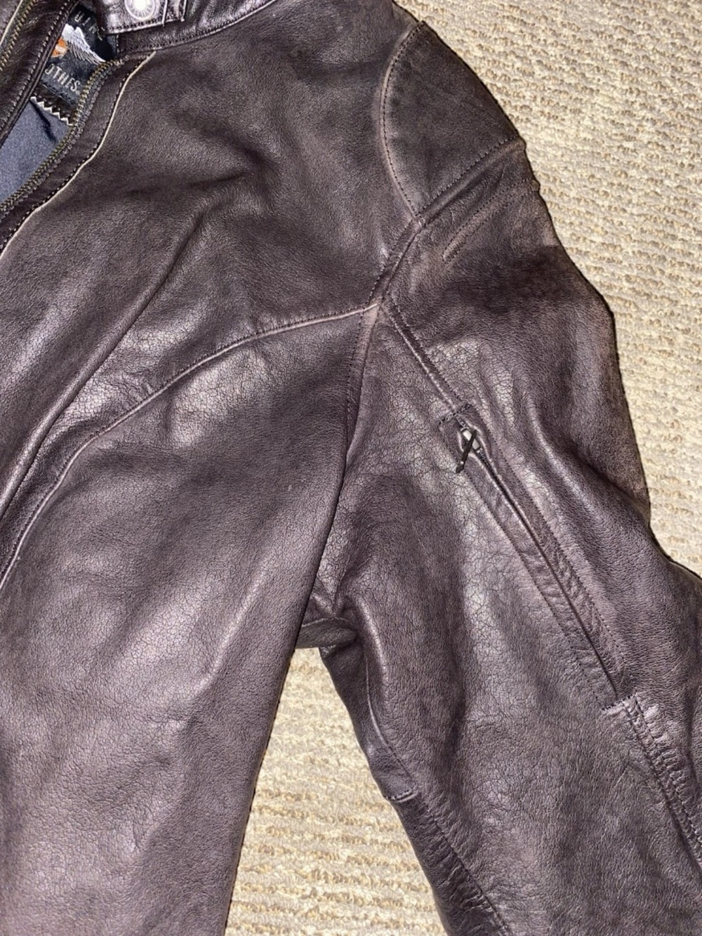 Harley-Davidson Ladies Line Stitcher Leather Jacket 98031-18VW- 2W- DAMAGED - Picture 14 of 16